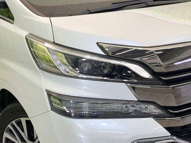 TOYOTA VELLFIRE 2016