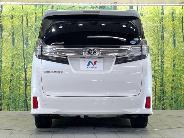 TOYOTA VELLFIRE 2016