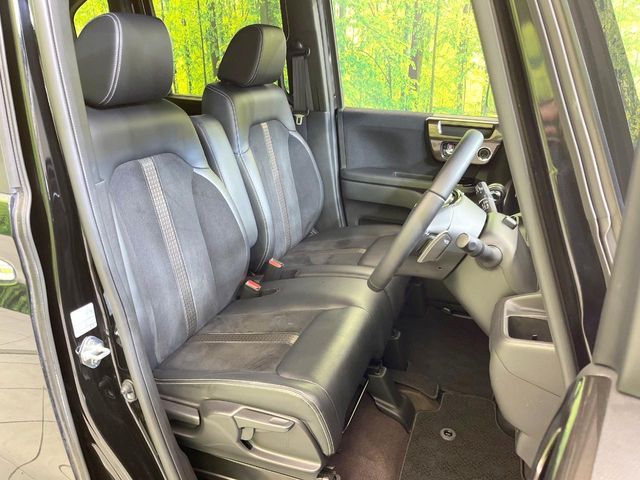 HONDA N BOX CUSTOM 2018