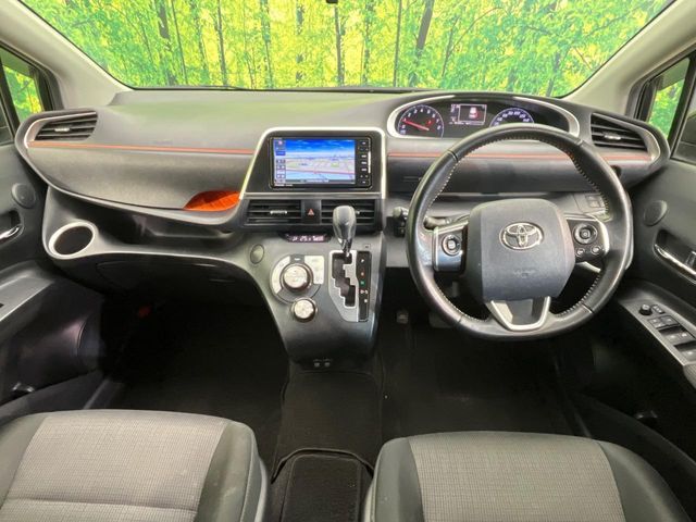 TOYOTA SIENTA 2020
