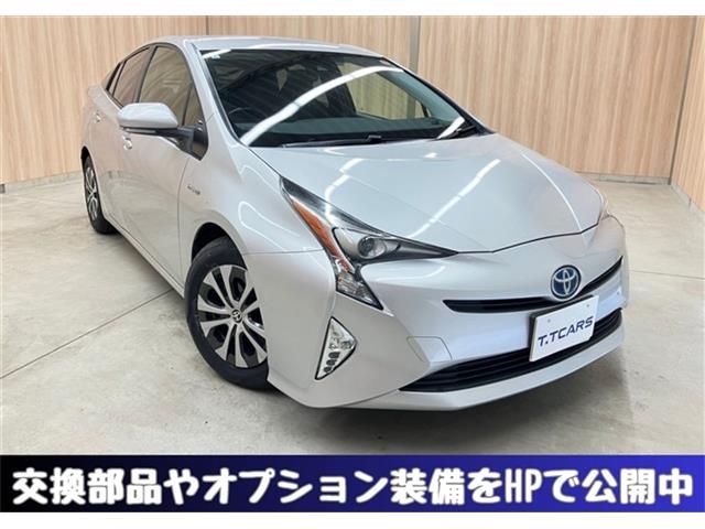 TOYOTA PRIUS 2016