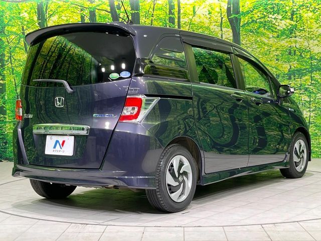 HONDA FREED Spike HYBRID 2015