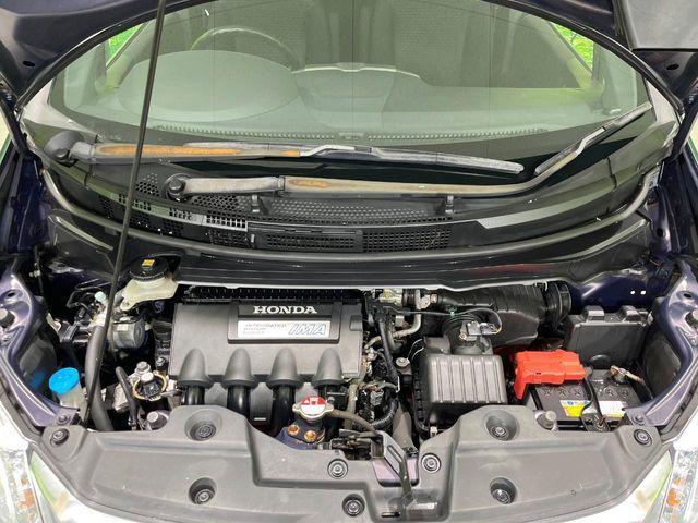 HONDA FREED Spike HYBRID 2015