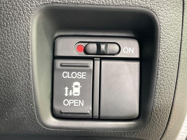 HONDA N BOX CUSTOM 2013