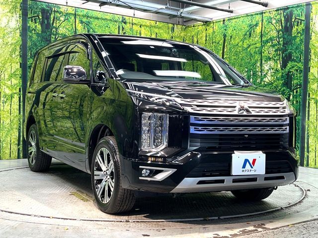 MITSUBISHI DELICA D:5 4WD 2023