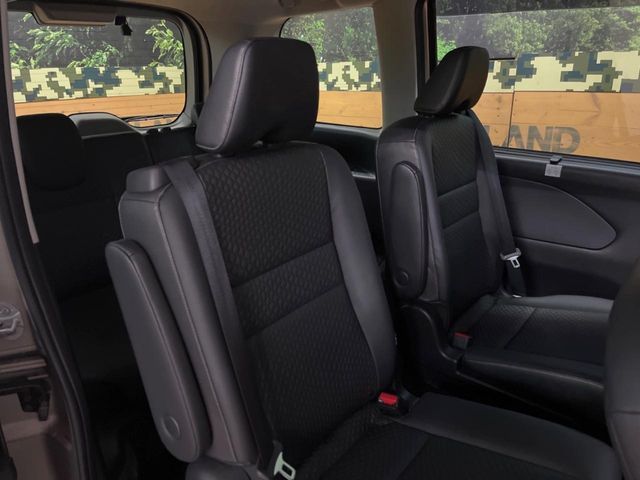 NISSAN SERENA  WG 2018
