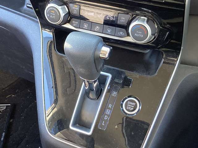 NISSAN SERENA  S-HYBRID 2020