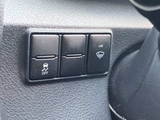 TOYOTA SIENTA 4WD 2017