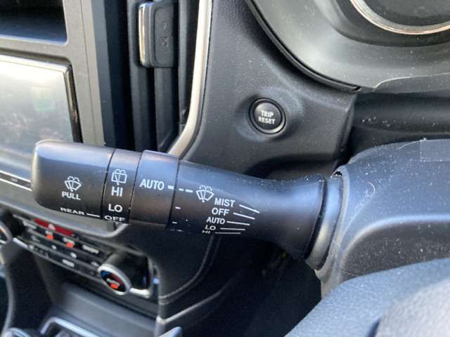 SUBARU FORESTER 2018