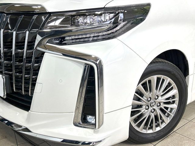 TOYOTA ALPHARD hybrid 4WD 2023