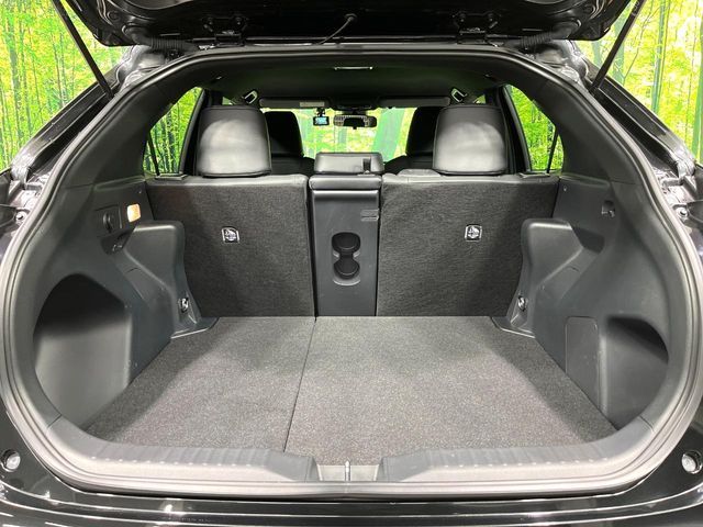 TOYOTA YARIS CROSS 2023