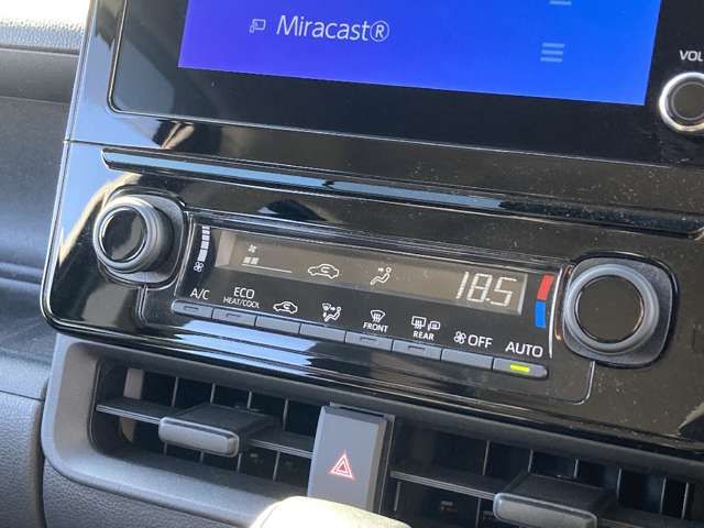 TOYOTA SIENTA HYBRID 2022