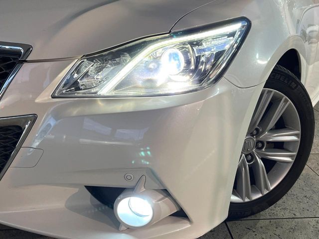 TOYOTA CROWN sedan 2013