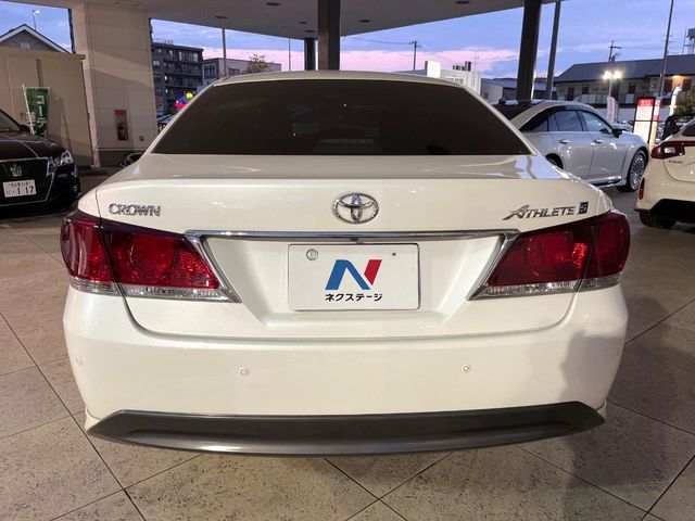 TOYOTA CROWN sedan 2013