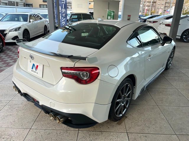 TOYOTA 86 2017