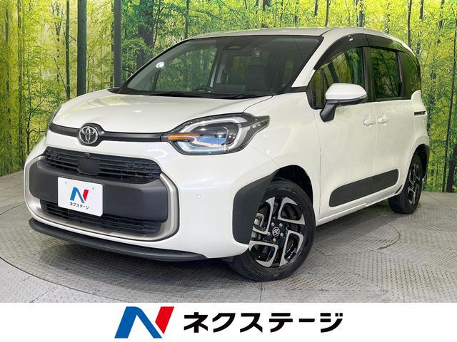 TOYOTA SIENTA HYBRID 2022