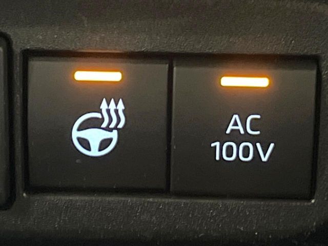 TOYOTA SIENTA HYBRID 2022