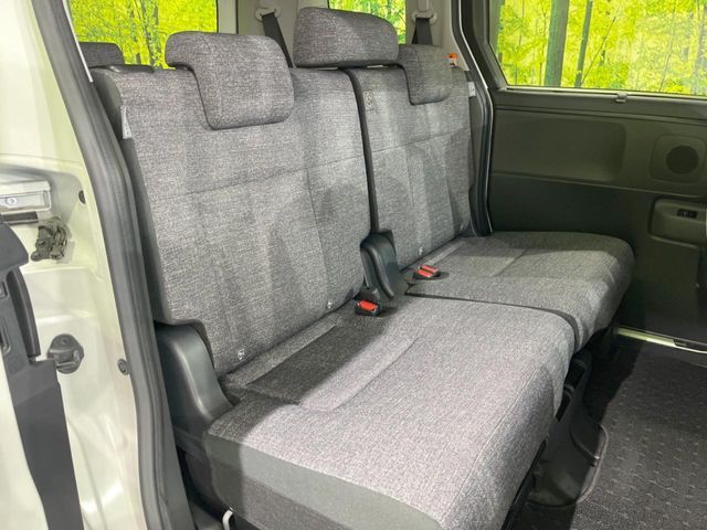 TOYOTA SIENTA HYBRID 2022