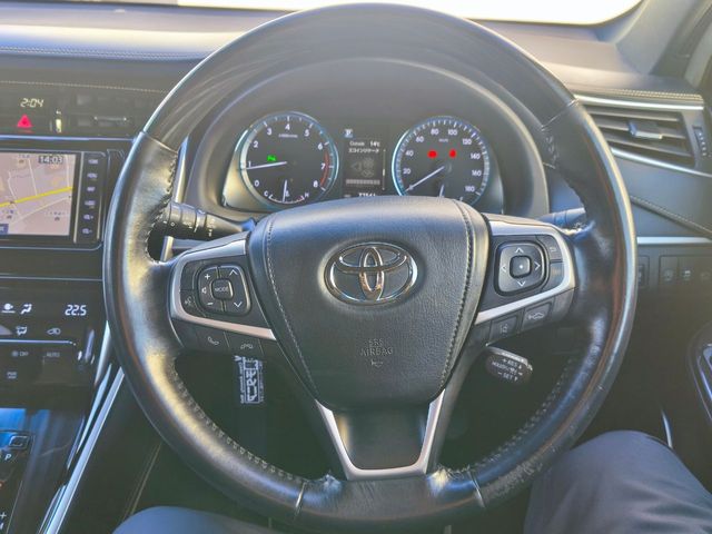 TOYOTA HARRIER 2WD 2019