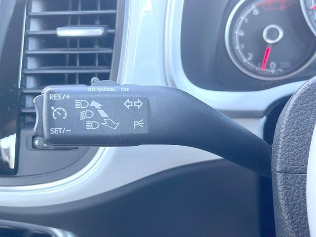 VOLKSWAGEN VOLKSWAGEN The BEETLE 2016