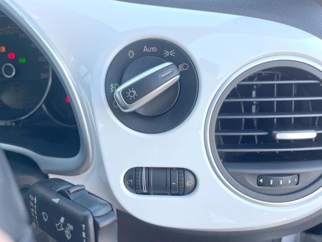 VOLKSWAGEN VOLKSWAGEN The BEETLE 2016