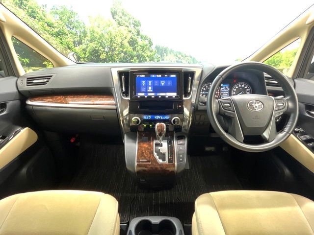 TOYOTA ALPHARD 2019