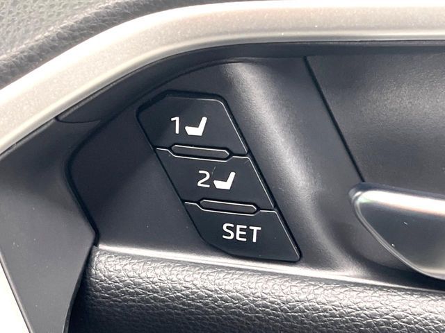 TOYOTA RAV4 4WD 2022