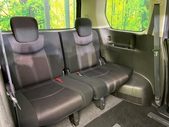 NISSAN SERENA  WG 2011