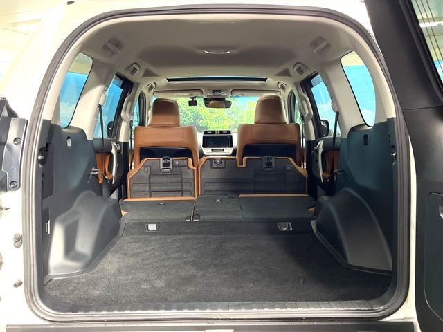 TOYOTA LANDCRUISER PRADO 2022