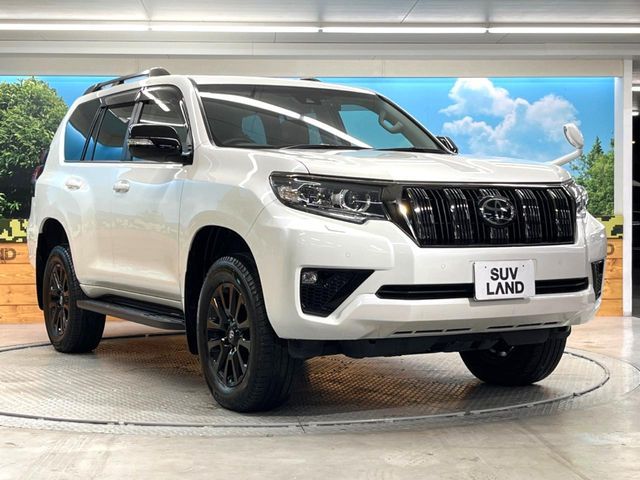 TOYOTA LANDCRUISER PRADO 2022
