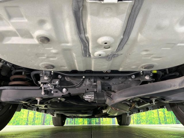 TOYOTA HARRIER HYBRID 2019