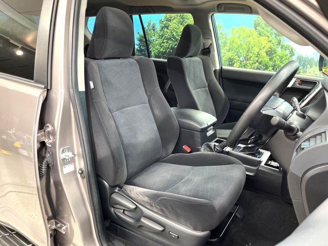 TOYOTA LANDCRUISER PRADO 2023