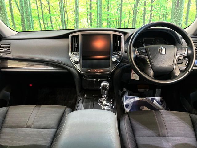 TOYOTA CROWN sedan hybrid 2014