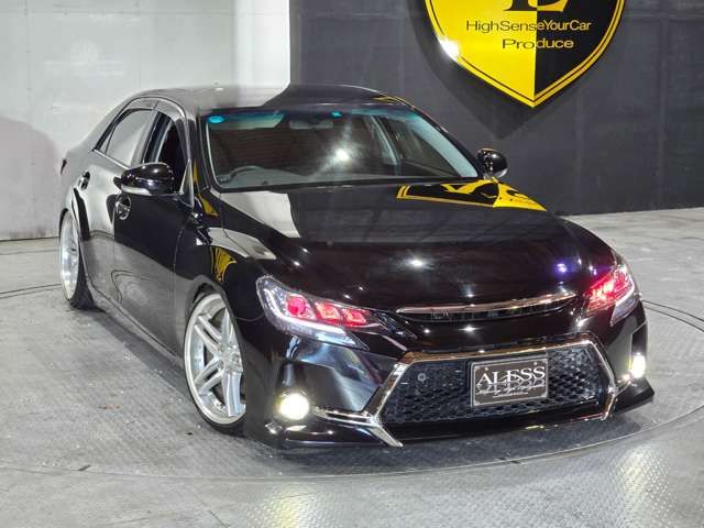TOYOTA MARK X 2012