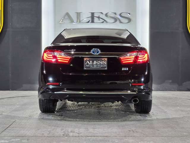 TOYOTA CAMRY HYBRID 2012