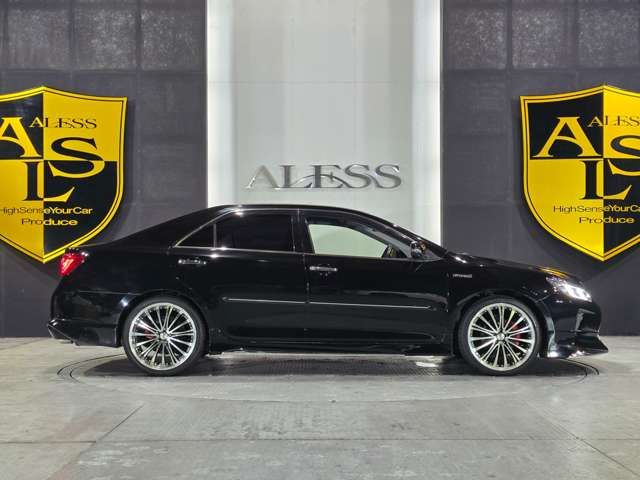 TOYOTA CAMRY HYBRID 2012