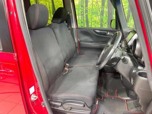 HONDA N BOX CUSTOM 2016