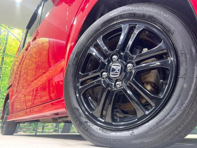 HONDA N BOX CUSTOM 2016