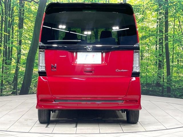 HONDA N BOX CUSTOM 2016