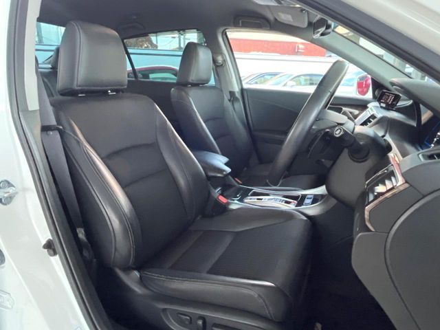 HONDA ACCORD HYBRID 2017