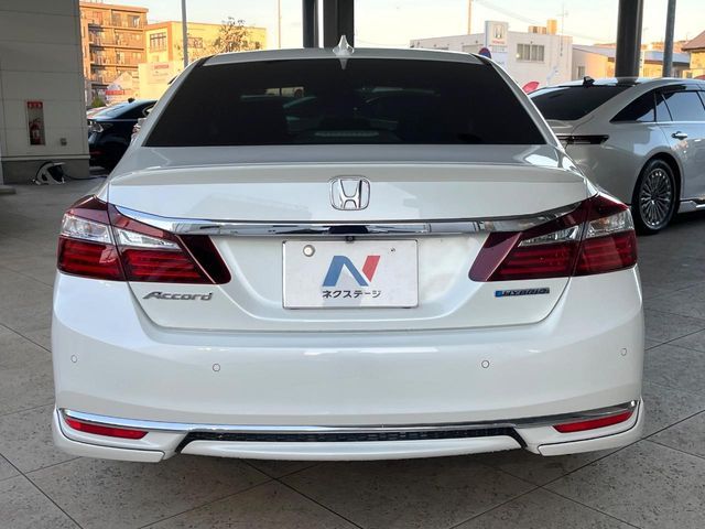 HONDA ACCORD HYBRID 2017