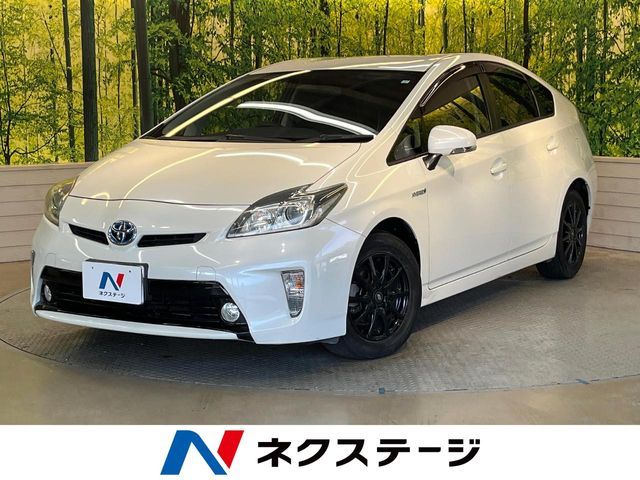 TOYOTA PRIUS 2013