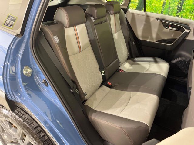 TOYOTA RAV4 4WD 2023