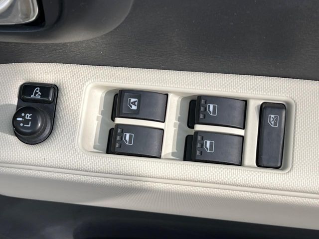 DAIHATSU MIRA Cocoa 2011