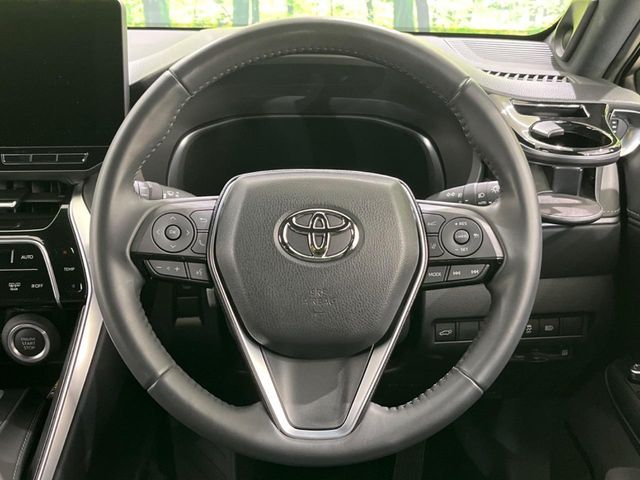 TOYOTA HARRIER 2WD 2023