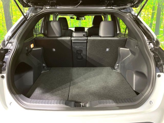 TOYOTA YARIS CROSS 2025