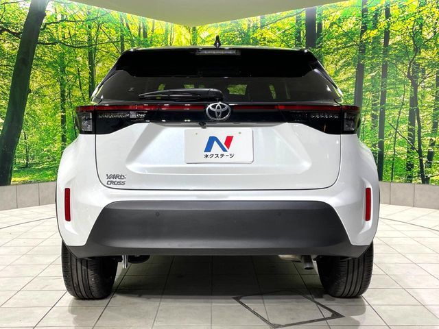 TOYOTA YARIS CROSS 2025