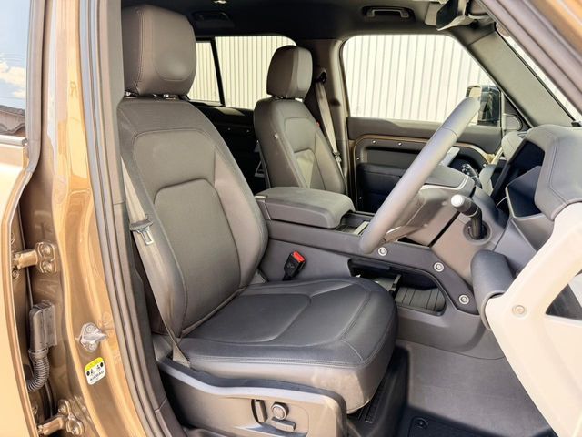 ROVER ROVER DEFENDER 2024