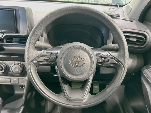 TOYOTA YARIS CROSS 2025