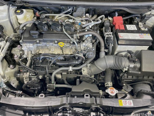 TOYOTA YARIS CROSS 2025